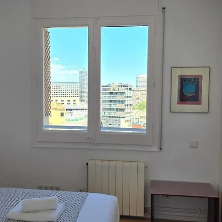 Apartamento Opening Doors Sants Montjuic