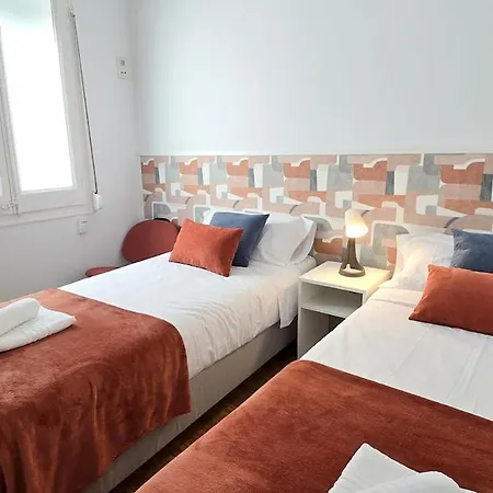 Opening Doors Sants Montjuic Apartamento *